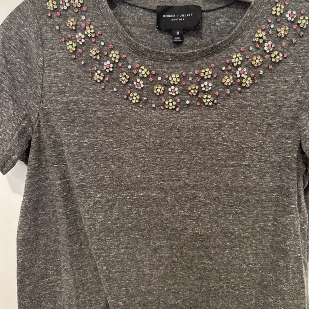 Romeo & Juliet Couture Gray Embellished Women's Top